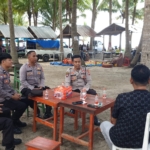 Pantai Babatoa Diserbu Wisatawan, Polisi Perketat Pengamanan