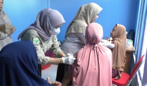 Tahap Vaksinasi Usai, Jemaah Calon Haji Harap Perang di Timur Tengah Berakhir