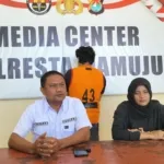 Ayah Tega Gauli Anak Tirinya Disamping Istrinya Terbaring Lumpuh