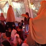 Pasca Kebakaran Murid TK Ponpes Hidayatullah Belajar Dalam Tenda