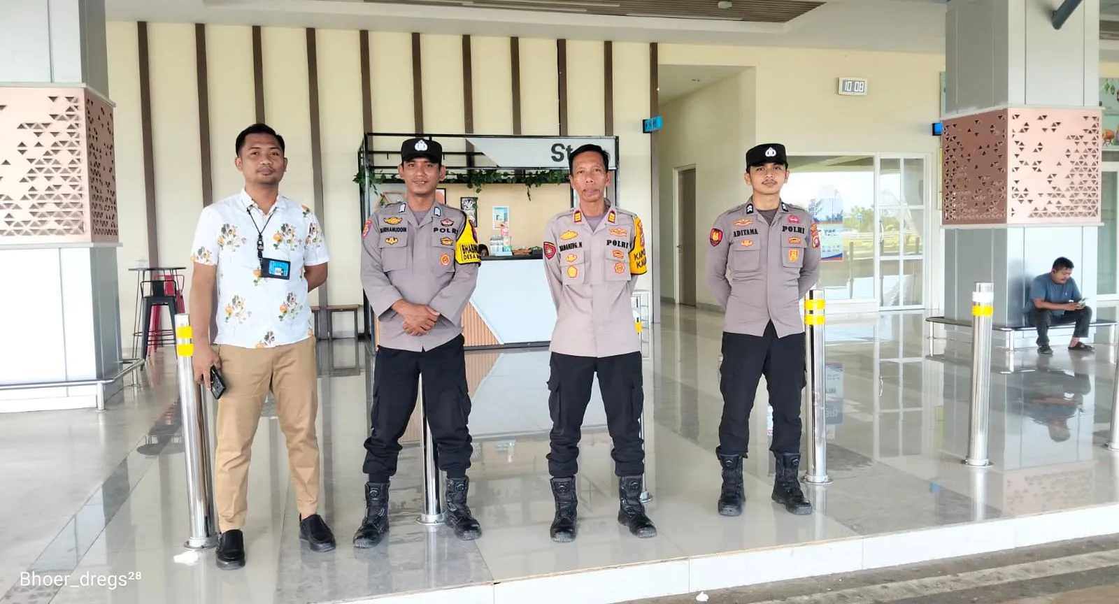 Pastikan Keamanan Bandara, Polsek Kalukku Rutin Gelar Pengamanan
