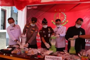 Kapolresta Mamuju Hadiri Pemusnahan 362 Gram Sabu dan Barang Bukti 104 Perkara