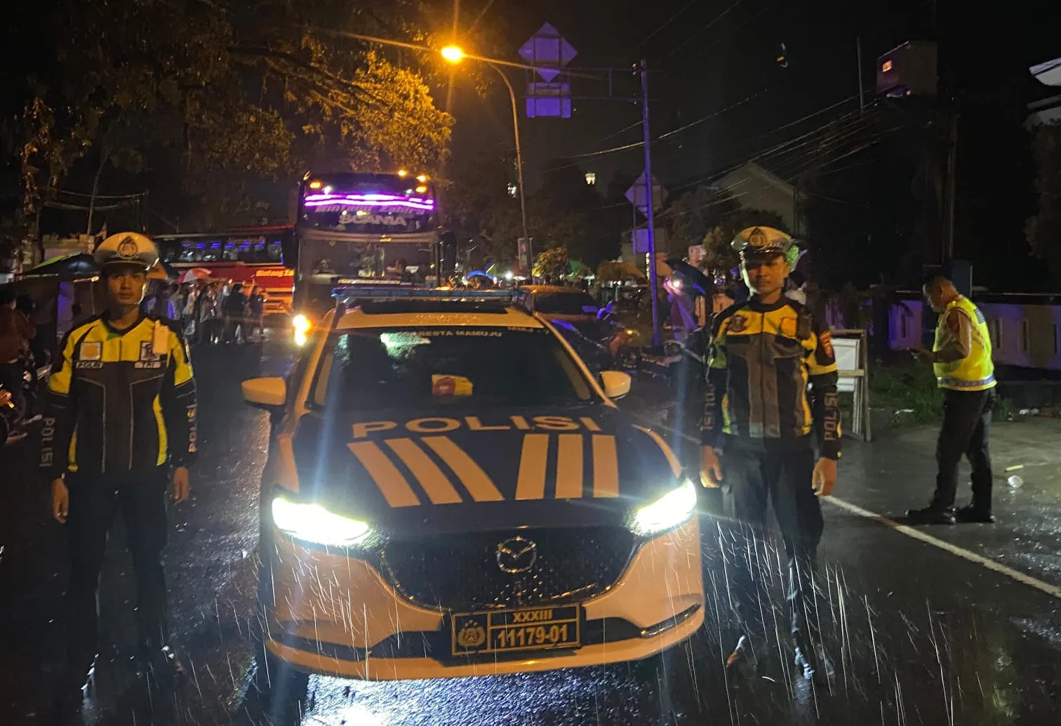 Pastikan Aman hingga Bertemu Keluarga, Polresta Mamuju Kawal 526 Jemaah Haji