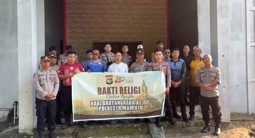 Dari Gereja ke Masjid, Polresta Mamuju Wujudkan Bakti Religi Penuh Makna