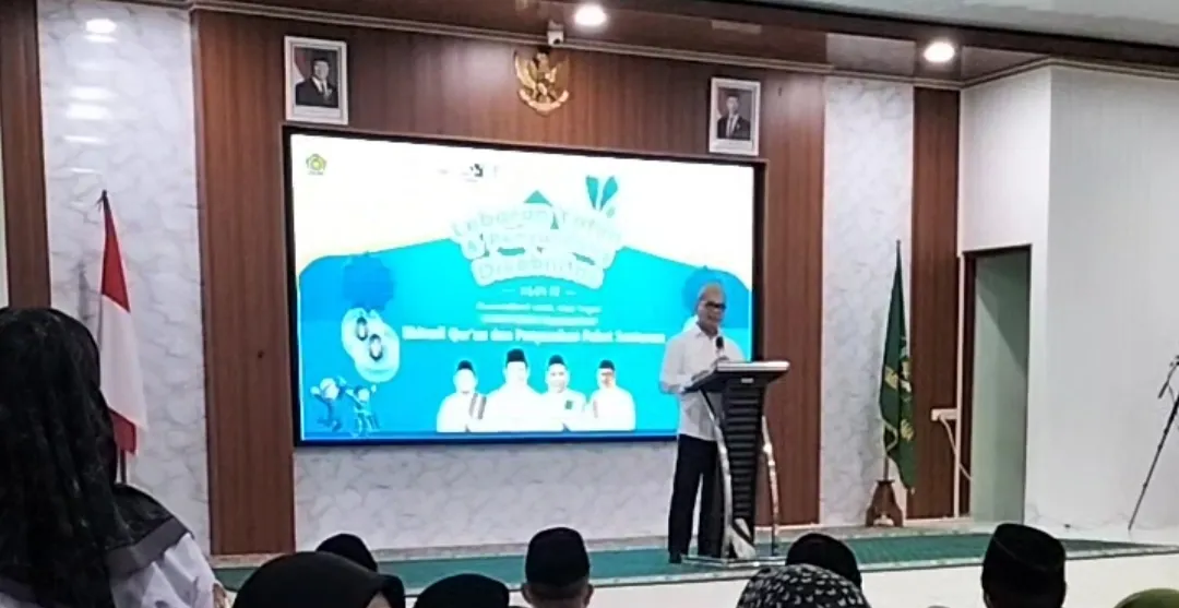 Lebaran Yatim, Kanwil Kemenag Sulbar Salurkan 250 Paket Untuk Anak Yatim dan Penyandang Disabilitas