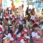 126 Anak TK Pembina Pertiwi Mamuju Dilepas dengan Tarian, Harapan, dan Air Mata Haru
