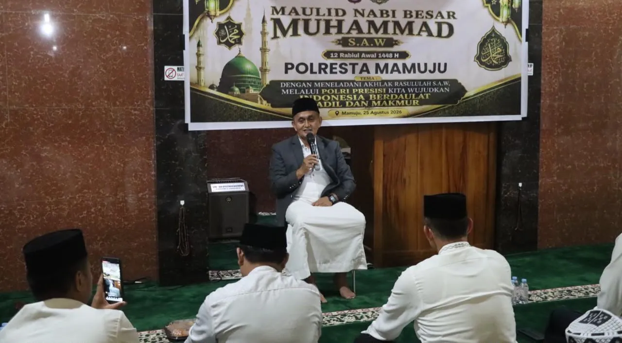 Teladani Akhlak Rasulullah, Keluarga Besar Polresta Mamuju Peringati Maulid Nabi 1448 H