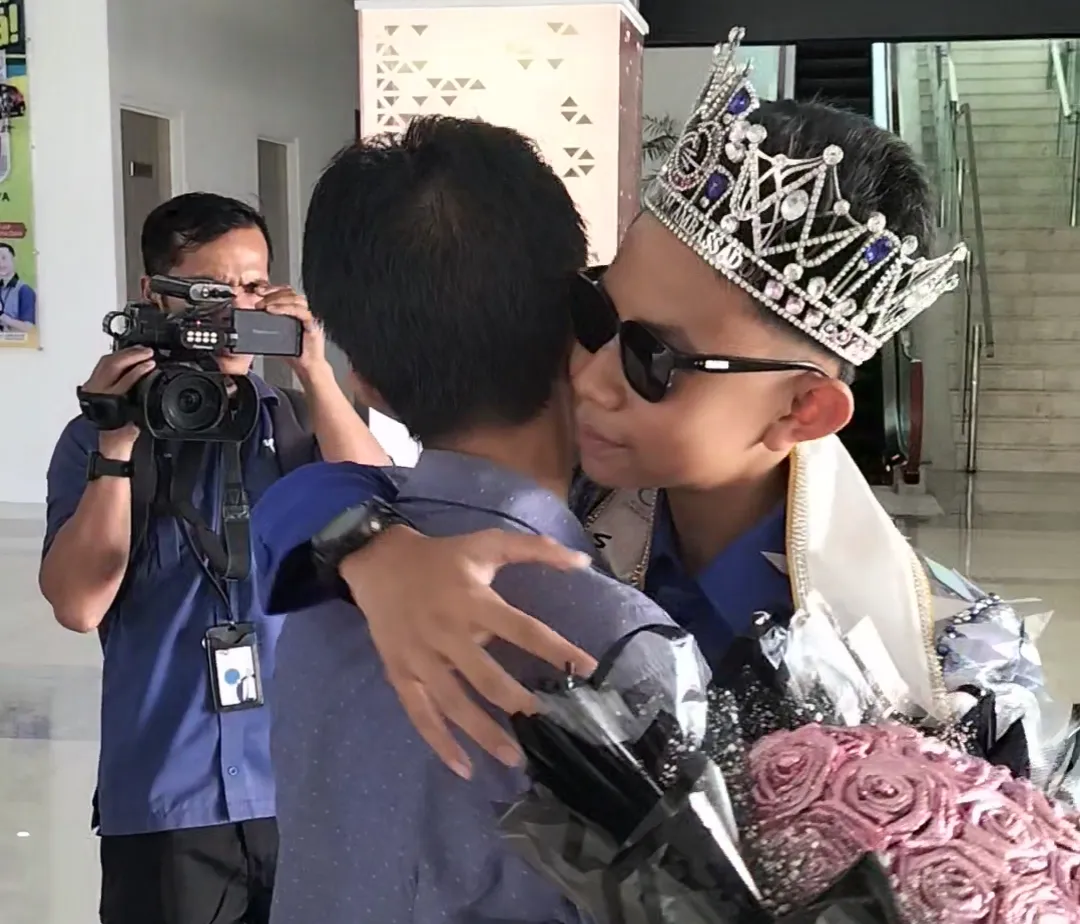 Hidayat Faturrahman Juara Dunia, Pulang ke Mamuju Hanya Disambut Keluarga