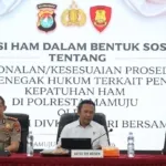 Polresta Mamuju Terima Kunjungan Tim Divkum Mabes Polri, Sosialisasikan HAM dan Penilaian Kepatuhan Prosedur