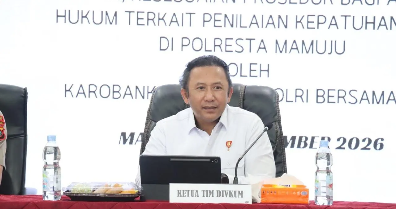 Karo Bankum Divkum Polri Berikan Desiminasi HAM Dalam Mendukung Tupoksi Kepolisian Di Polresta Mamuju