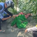 Polsek Sampaga Polresta Mamuju Evakuasi Mayat Tanpa Identitas di Pantai Dato
