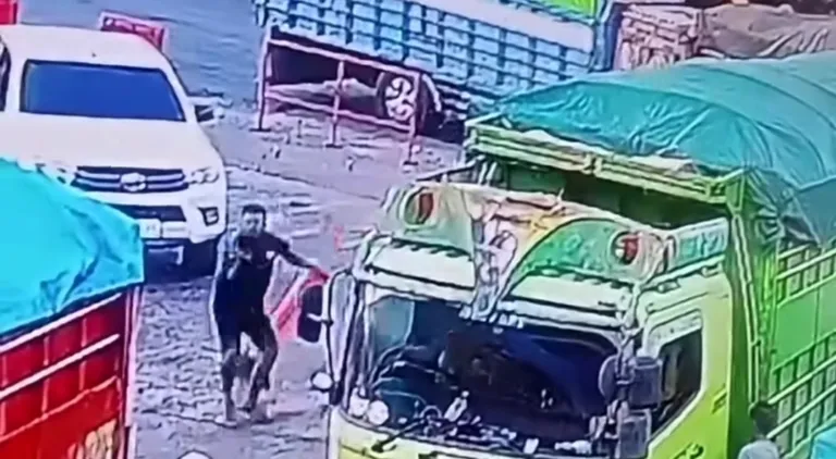 Sopir Truk Bacok Pengawas SPBU Simbuang Mamuju.