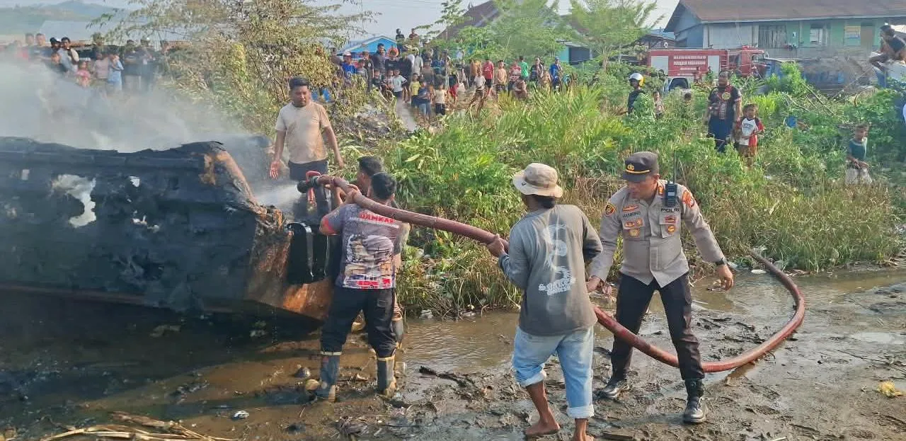 Satreskrim Selidiki Kebakaran Kapal Milik Dinas Perikanan Sulbar di Jalan Tuna