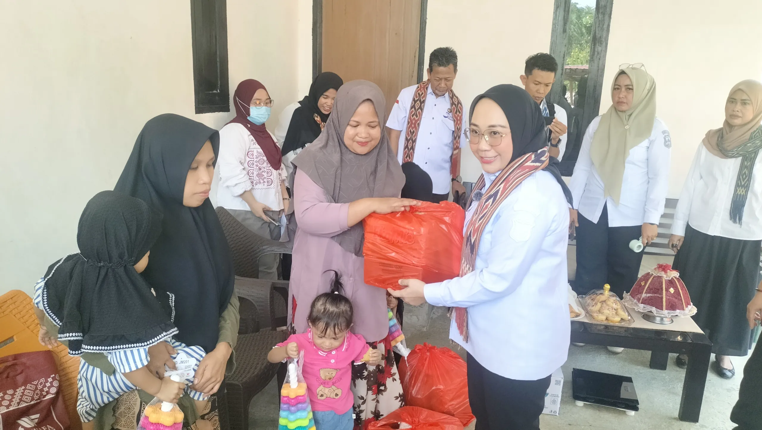 Orang Tua Bahagia Anaknya Keluar Dari Status Stunting